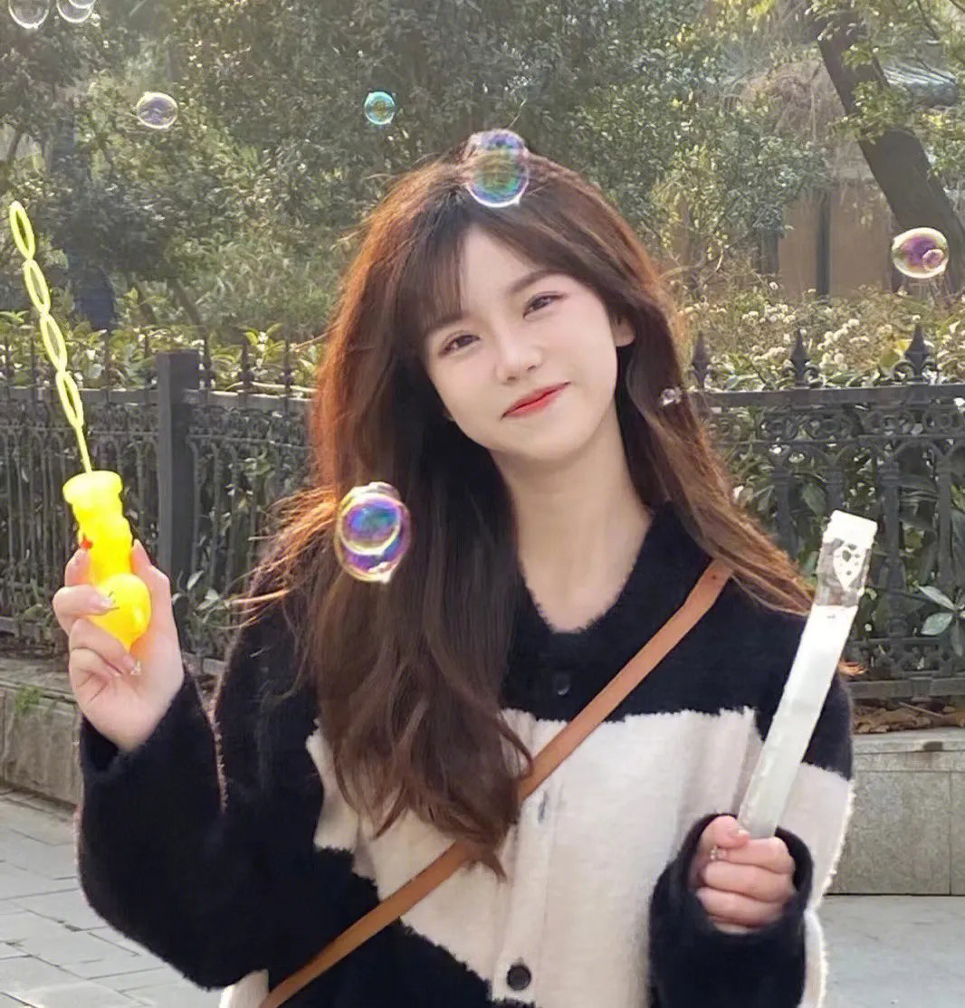 夏天的大人们